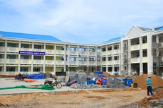 Từ đầu năm đến nay, Vinaconex 12 được công bố trúng nhiều gói thầu xây lắp quy mô lớn trong lĩnh vực giáo dục và y tế . Minh họa: Phú An