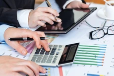 Một số gói thầu kiểm toán yêu cầu về bằng cấp cụ thể, trong khi nhân sự đã được cấp chứng chỉ hành nghề theo pháp luật chuyên ngành, dẫn đến giới hạn sự tham gia của nhà thầu. Minh họa:NC st 