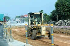 Việc sửa đổi nghị định về đầu tư công nhằm đẩy mạnh phân cấp, phân quyền, tạo sự chủ động, linh hoạt trong quản lý và thực hiện kế hoạch đầu tư công. Ảnh: Tiên Giang