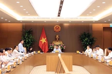 Phó Thủ tướng Chính phủ Nguyễn Chí Dũng chủ trì cuộc họp xây dựng Dự thảo Nghị quyết về phát triển kinh tế nhà nước. Ảnh: Thu Sa