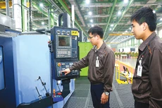 Tổng vốn đầu tư nước ngoài đăng ký vào Việt Nam từ đầu năm đến ngày 31/10/2025 đạt 31,52 tỷ USD, tăng 15,6% so với cùng kỳ năm trước. Ảnh: Tiến Tân