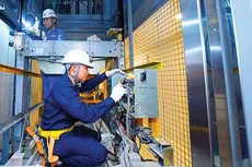 Một số gói thầu bị hủy do lỗi của đơn vị tư vấn làm phát sinh chi phí và ảnh hưởng đến kế hoạch giải ngân của cả dự án. Ảnh: NC st