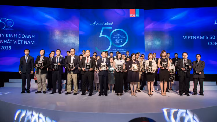 Hòa Bình cố gắng trở thành công ty xây dựng hàng đầu thế giới, đưa ngành xây dựng Việt Nam ra nước ngoài bằng sản phẩm cạnh tranh nhất là nhà ở cao tầng.