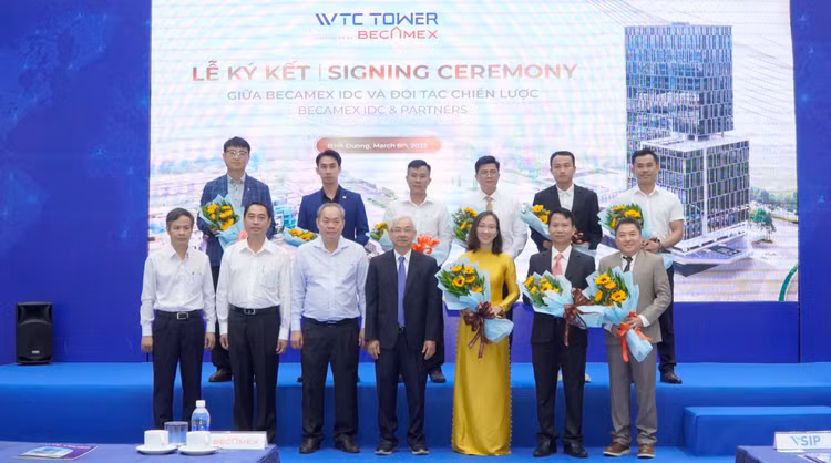 Sự kiện này mang ý nghĩa hết sức quan trọng, không chỉ góp phần hoàn thiện chuỗi tiện ích tại Thành phố mới mà còn tạo nên cơ hội giao thương giữa các doanh nghiệp đang và sẽ đầu tư tại đây