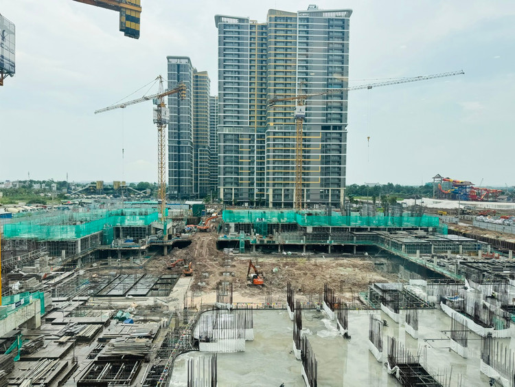 Trái phiếu địa ốc khởi sắc trở lại, nhưng vẫn là sân chơi của các "ông lớn". Ảnh: Bảo Tín