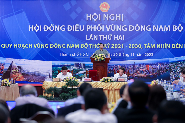 Thủ tướng Chính phủ Phạm Minh Chính nhấn mạnh, vùng Đông Nam Bộ có đủ điều kiện để trở thành trung tâm lớn nhất về kinh tế - xã hội, là đầu tàu và hình mẫu phát triển của cả nước