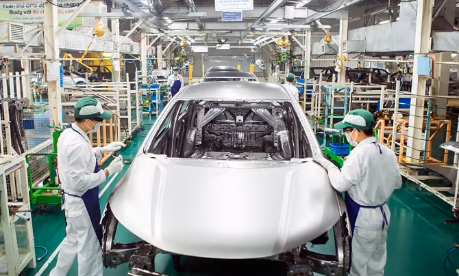 Sản xuất xe có động cơ tăng 27,1% trong tháng 5 và 34,3% trong 5 tháng đầu năm 2025 (ảnh: Internet)