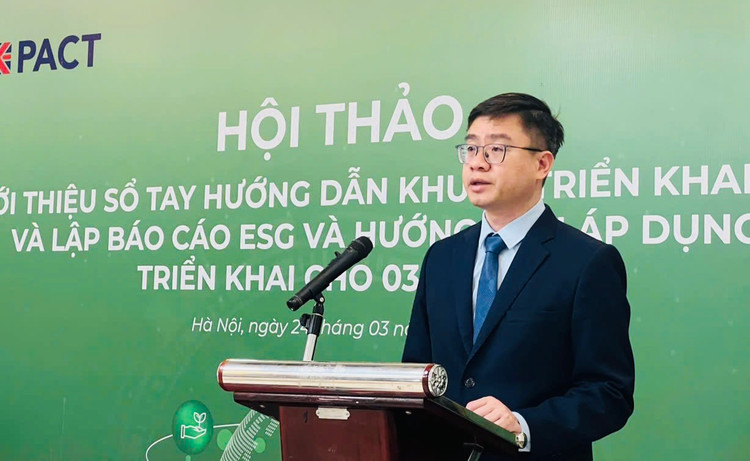 Ông Nguyễn Đức Trung, Phó Cục trưởng Cục Phát triển Doanh nghiệp tư nhân và Kinh tế tập thể thuộc Bộ Tài chính phát biểu tại sự kiện