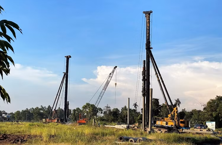 Vùng ven Hà Nội và TP.HCM cũng ghi nhận làn sóng khảo sát, chuyển nhượng dự án gia tăng nhanh chóng. Ảnh: Bảo Tín