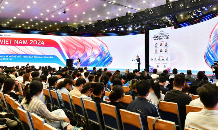 Bộ trưởng Bộ Kế hoạch và Đầu tư Nguyễn Chí Dũng thông tin về sự sẵn sàng của Việt Nam trong việc nắm bắt cơ hội phát triển các ngành công nghiệp mới, trong đó có trí tuệ nhân tạo và bán dẫn 