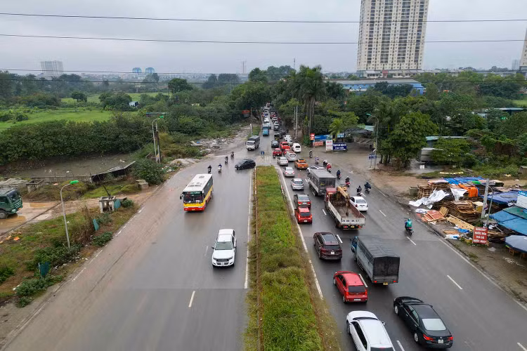 Một góc Dự án Đầu tư, nâng cấp mở rộng đường 70 (đoạn từ Trịnh Văn Bô đến hết địa phận quận Nam Từ Liêm). Ảnh: Internet