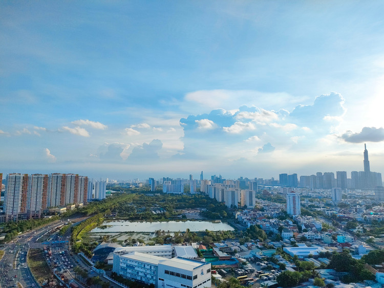 Điểm chung của nhóm dự án này là đều không đáp ứng điều kiện làm chủ đầu tư dự án nhà ở thương mại vì dự án không có đất ở hoặc không nhận chuyển nhượng toàn bộ đất ở theo quy định. Ảnh: Bảo Tín