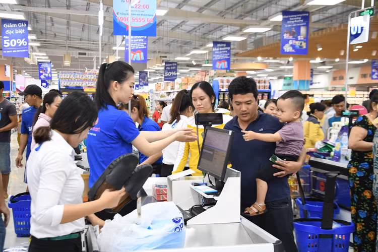 Ba siêu thị Co.opmart mới này kinh doanh hơn 30.000 mặt hàng thiết yếu 