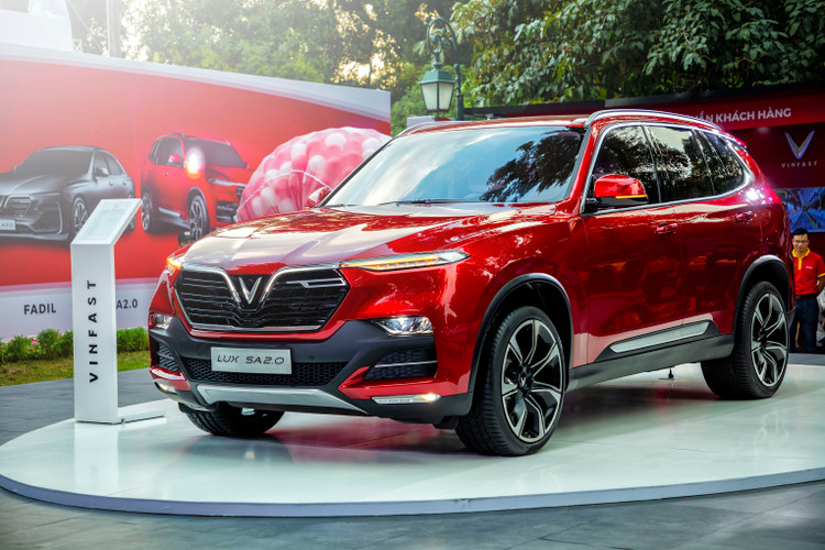“Bộ tứ” xe VinFast ra mắt thị trường phía Nam