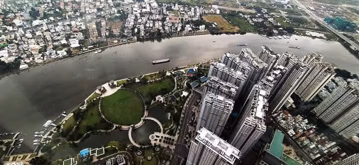 Trong 61 dự án đã nêu, không có dự án nào được ban hành “quyết định chủ trương đầu tư dự án” trong năm 2020. Ảnh: NVNS