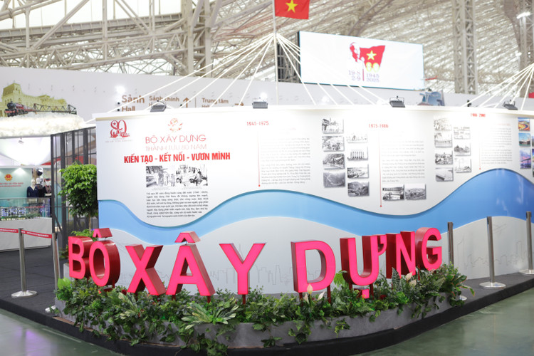 Triển lãm diễn ra từ ngày 28/8/2025 đến hết ngày 5/9/2025