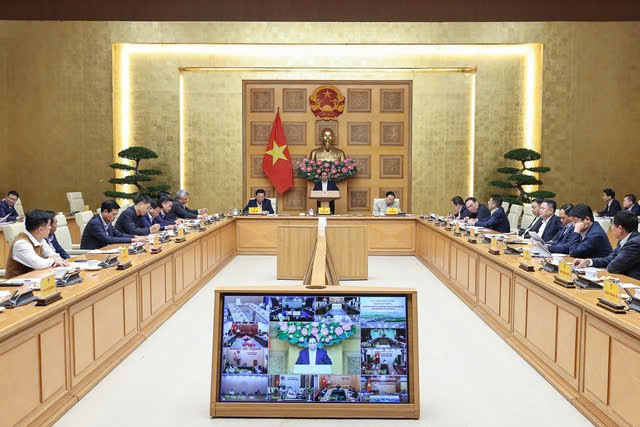 Phiên họp thứ 22 của Ban Chỉ đạo Nhà nước các công trình, dự án quan trọng quốc gia, trọng điểm ngành giao thông vận tải ngày 9/12/2025. Ảnh: ĐC