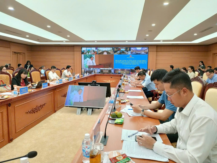 Hội nghị tập huấn toàn quốc về Hệ thống cơ sở dữ liệu của Ban chỉ đạo về giải quyết các vấn đề khó khăn, vướng mắc của các dự án tồn đọng kéo dài (gọi tắt là Hệ thống 751) chiều ngày 5/9/2025