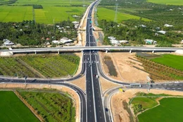 Lùi thời gian đấu thầu gói ITS cao tốc Mỹ Thuận - Cần Thơ