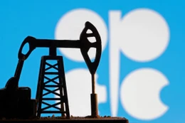 Hai yếu tố tác động giá dầu ngoài tầm kiểm soát của OPEC+