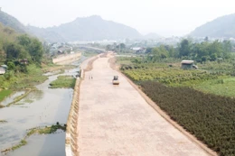 Sơn La đầu tư 267 tỷ đồng xây kè suối Nặm La, giai đoạn II