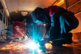 Tăng trưởng ngành sản xuất ASEAN tăng tốc trong tháng 11