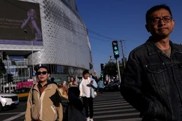 Nợ gấp ba lần GDP làm trầm trọng rủi ro giảm phát ở Trung Quốc