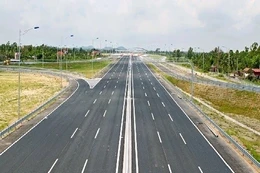 Ninh Bình: Mở gói thầu xây lắp 127 tỷ đồng thuộc Dự án tuyến đường song hành Quốc lộ 21