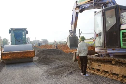 Đường phân khu ĐX 144, phường Tương Bình Hiệp, TP. Thủ Dầu Một (cũ) là công trình giao thông, cấp III. Ảnh minh họa: Nhã Chi