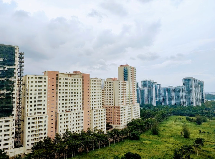 Những cố gắng để vực dậy thị trường bất động sản lúc này một phần là do các chủ đầu tư, phần lớn còn lại vẫn phụ thuộc vào chính sách và việc “bơm tiền” cho vay của các ngân hàng thương mại. Ảnh minh họa: Bảo Tín