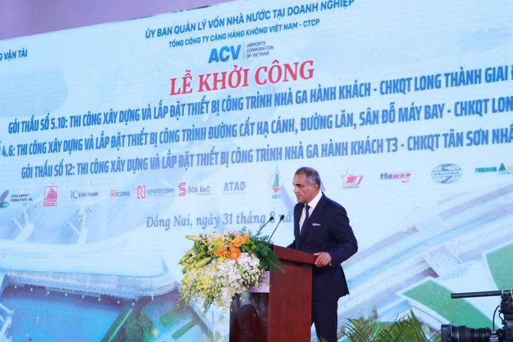 Ông Fırat Çeçen, Chủ tịch Tập đoàn IC Itas (Thổ Nhĩ Kỳ) phát biểu tại Lễ khởi công. Ảnh: Ngọc Tuấn