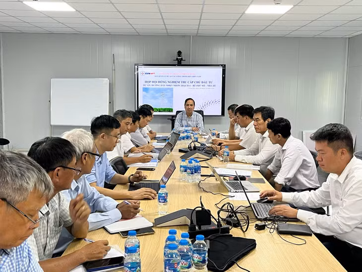Hội đồng nghiệm thu cấp chủ đầu tư thống nhất đóng điện Dự án Đường dây 500kV Nhơn Trạch 4 - rẽ Phú Mỹ - Nhà Bè (ảnh: EVNNPT)