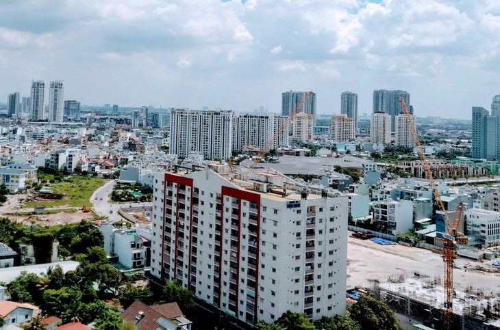 HoREA đề nghị Ngân hàng Nhà nước và Chính phủ xem xét có thể nới trần (nới room) tín dụng thêm khoảng từ 1 - 2%. Ảnh: Bảo Tín