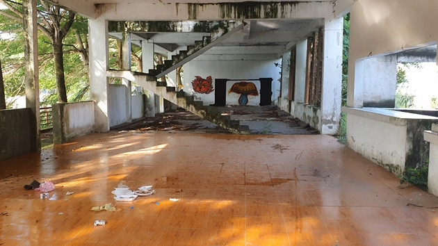 Nguyên nhân dẫn đến những tồn tại trên là do xuất phát từ việc kêu gọi đầu tư, nhưng chưa thực sự tìm kiếm các nhà đầu tư đủ năng lực tài chính, dẫn đến chậm tiến độ thực hiện đầu tư Nguyên nhân dẫn đến những tồn tại trên là do xuất phát từ việc kêu gọi đầu tư, nhưng chưa thực sự tìm kiếm các nhà đầu tư đủ năng lực tài chính, dẫn đến chậm tiến độ thực hiện đầu tư