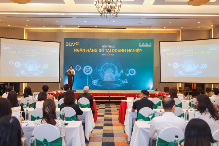 Quang cảnh hội thảo
