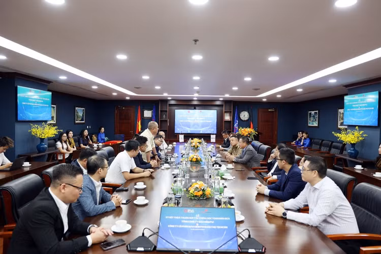 Quang cảnh buổi lễ