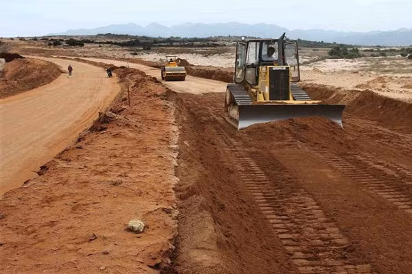 Bộ GTVT kiến nghị gỡ khó vật liệu cao tốc Phan Thiết-Dầu Giây. Ảnh chỉ mang tính minh họa. Nguồn Internet
