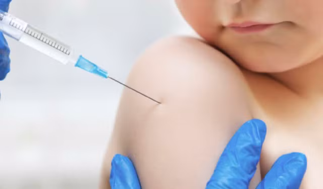 Dự kiến tiêm vaccine phòng Covid-19 cho trẻ 5-11 tuổi trong tháng 4