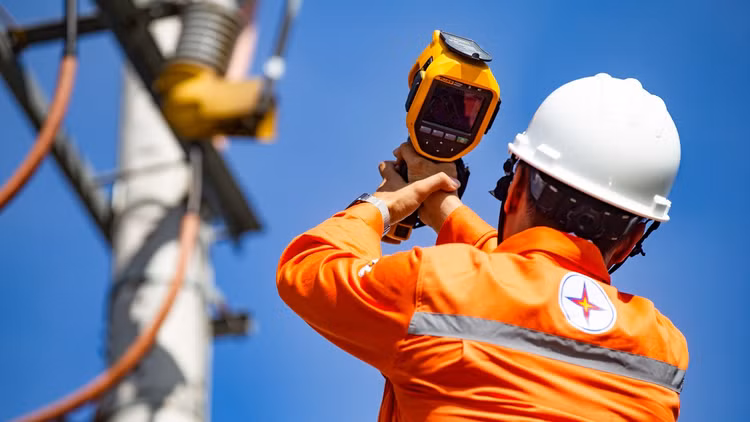 Vấn đề giá điện hiện nay là một điểm nghẽn trong thúc đẩy đầu tư nguồn điện