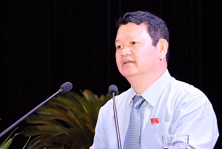 Ông Nguyễn Văn Vịnh, nguyên Ủy viên Trung ương Đảng, nguyên Bí thư tỉnh uỷ Lào Cai
