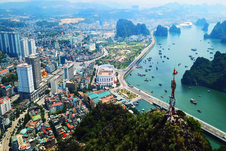 Đến năm 2030, tỉnh Quảng Ninh sẽ có 7 thành phố. Ảnh: Báo Quảng Ninh