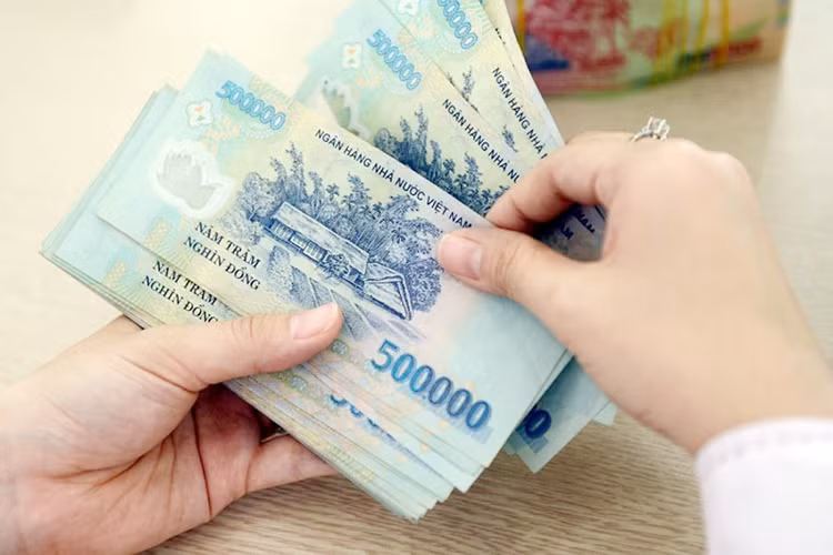 Bộ Nội vụ tham mưu Chính phủ ban hành nghị định về chế độ tiền lương mới