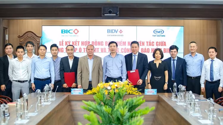 BIC và TMT ký kết hợp đồng bảo hiểm nguyên tắc