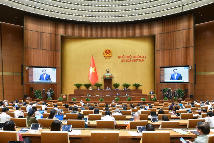 Ngày làm việc thứ mười chín (12/11), Quốc hội hoàn thành nội dung chất vấn và trả lời chất vấn
