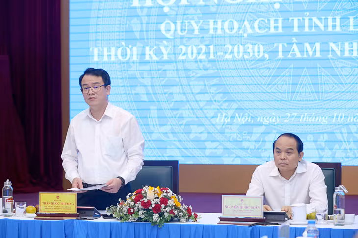 Thứ trưởng Bộ Kế hoạch và Đầu tư Trần Quốc Phương phát biểu tại Phiên họp. Ảnh: Trang Hậu