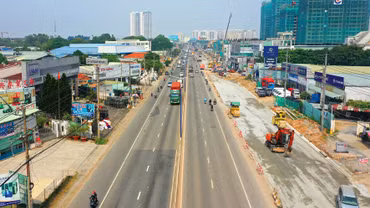 Trong 11 dự án tổ chức khởi công dịp 2/9/2026 tại TP.HCM, có 5 dự án thuộc lĩnh vực hạ tầng giao thông. Ảnh: Lê Tiên