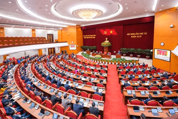 Hội nghị lần thứ tư Ban Chấp hành Trung ương Đảng khoá XIV tiếp tục ngày làm việc thứ hai