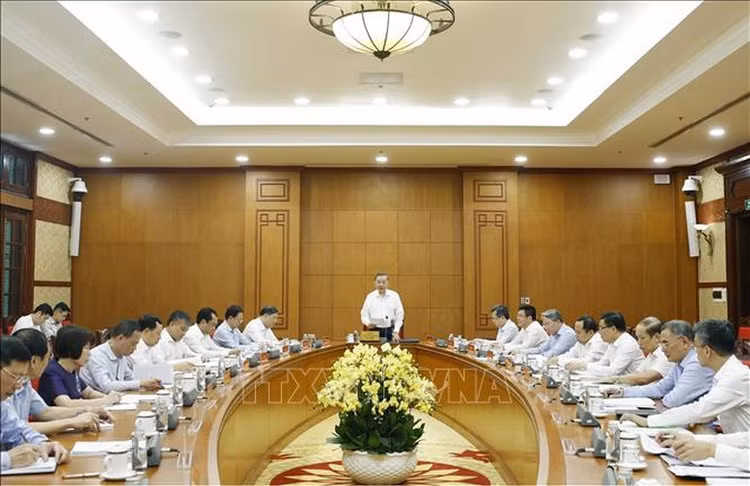Tổng Bí thư, Chủ tịch nước khẳng định, bảo vệ môi trường và thích ứng với biến đổi khí hậu là một trong những trụ cột của mô hình phát triển mới mà Đại hội XIV của Đảng đã xác định - Ảnh: Thống Nhất/TTXVN