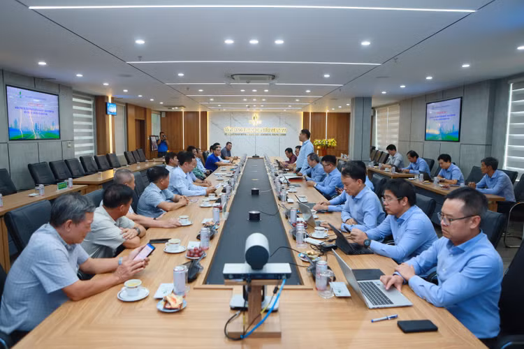 Toàn cảnh buổi làm việc giữa Đảng ủy BSR và Vietsovpetro