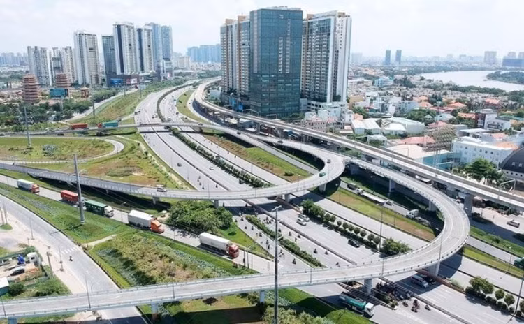 Nhiều bộ ngành, địa phương giải ngân vốn đầu tư công chậm
